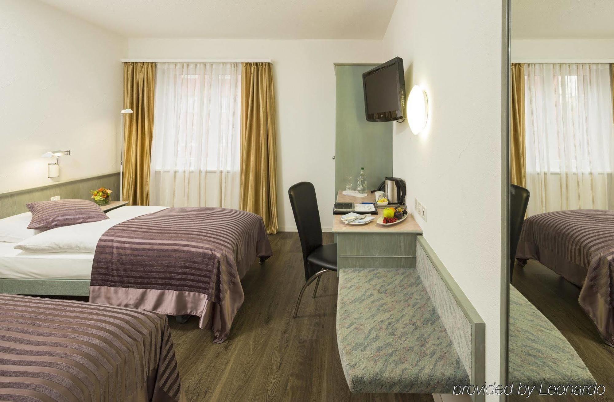 Sommerau-Ticino Swiss Quality Hotel Dietikon Exterior photo